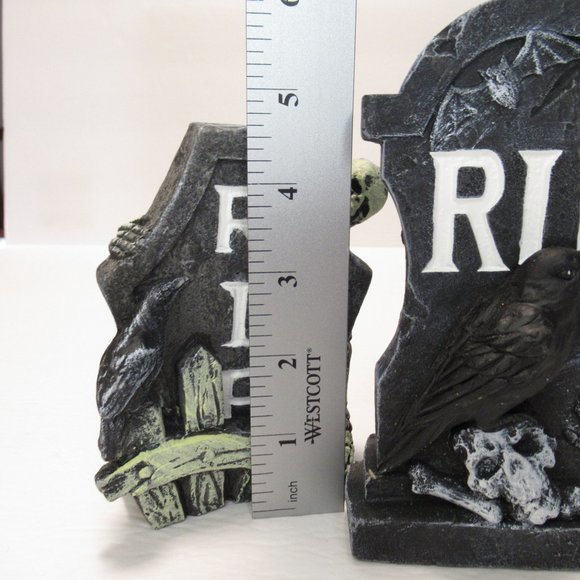 Halloween tombstones - Picture 11 of 12